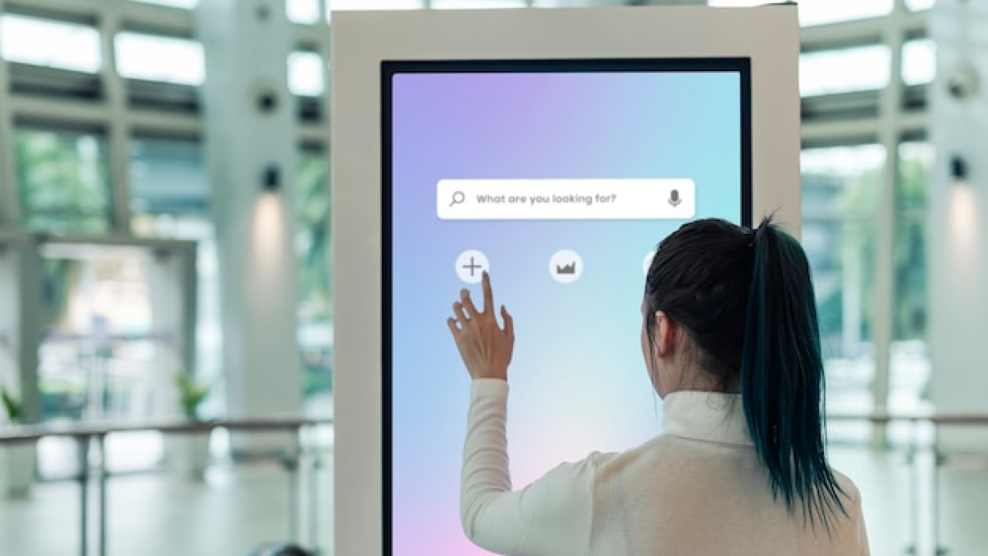 Moderniser un espace public grâce à un écran interactif
